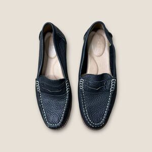 Sperry Women’s Seaport Penny Leather Slip On Loafer Size 6.5